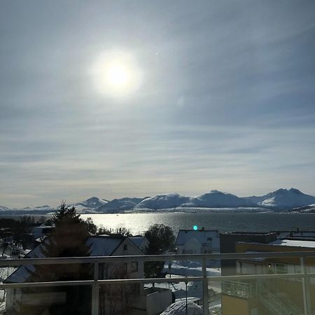 Arctic Homestay With Northern Light Viewpoint Tromsø Zewnętrze zdjęcie